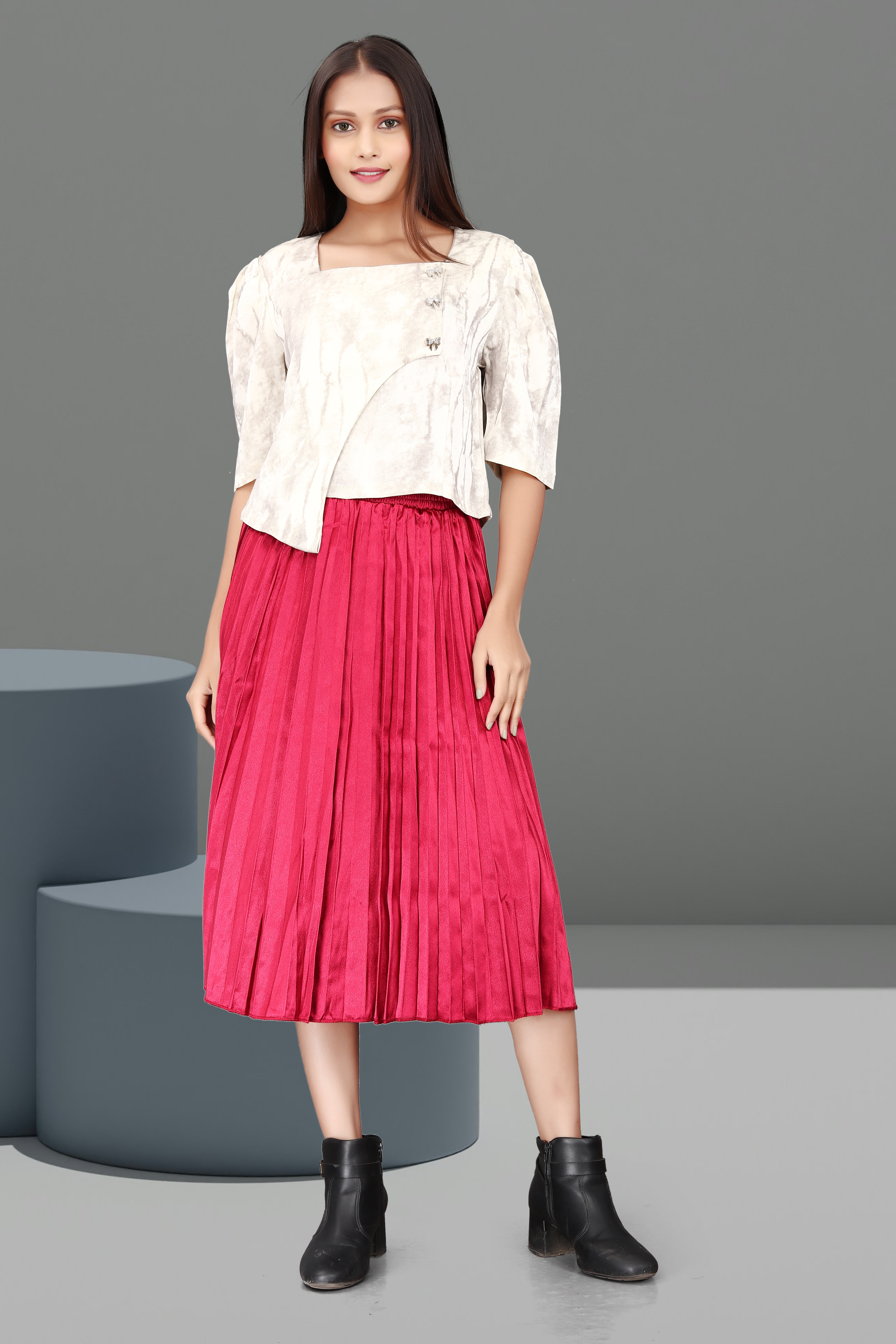 Women’s Off-White Crop Jacket with Red Pleated Midi Skirt – Elegant Two-Piece Set
