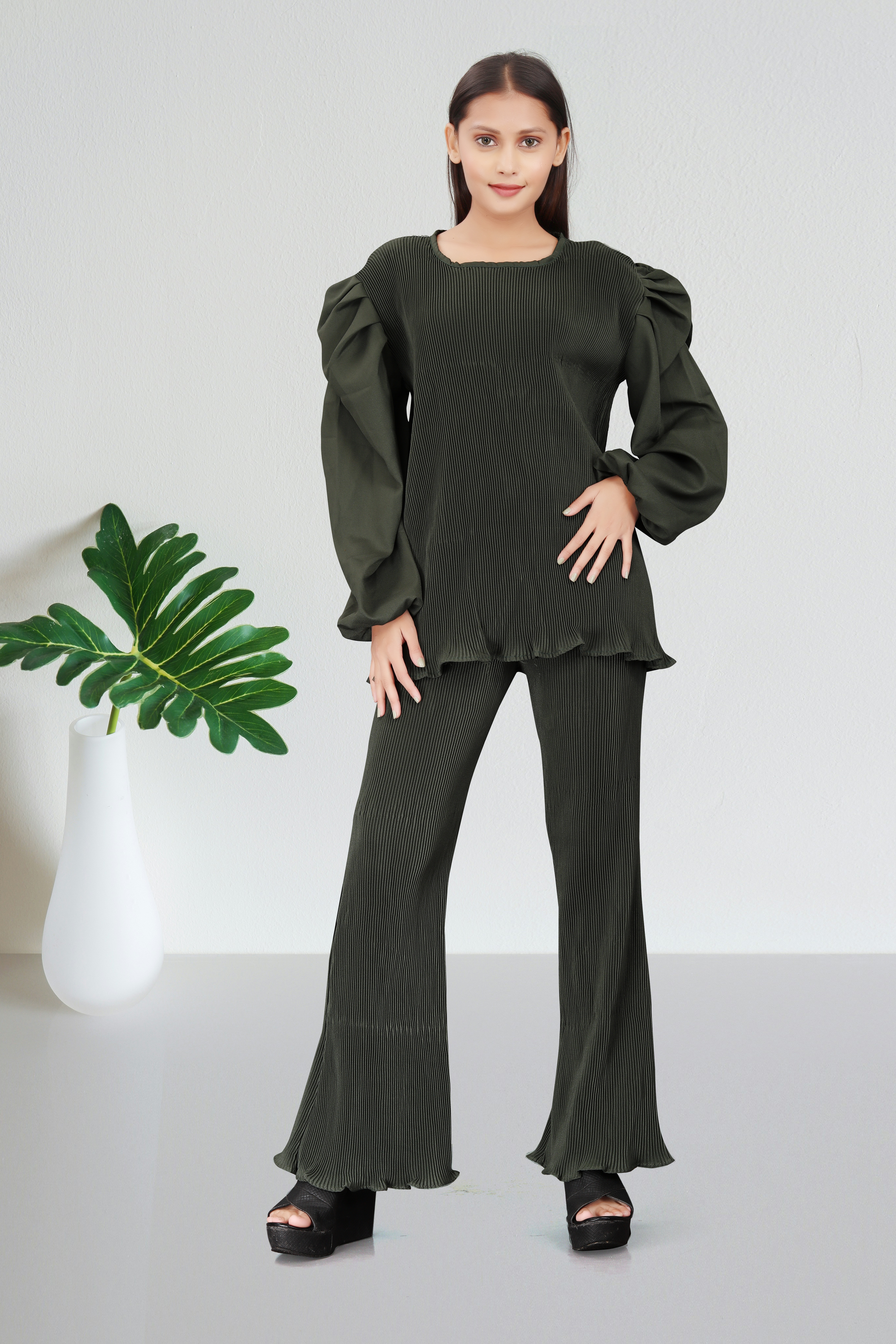 Women’s Olive Green Puff Sleeve Co-Ord Set with Flared Pants