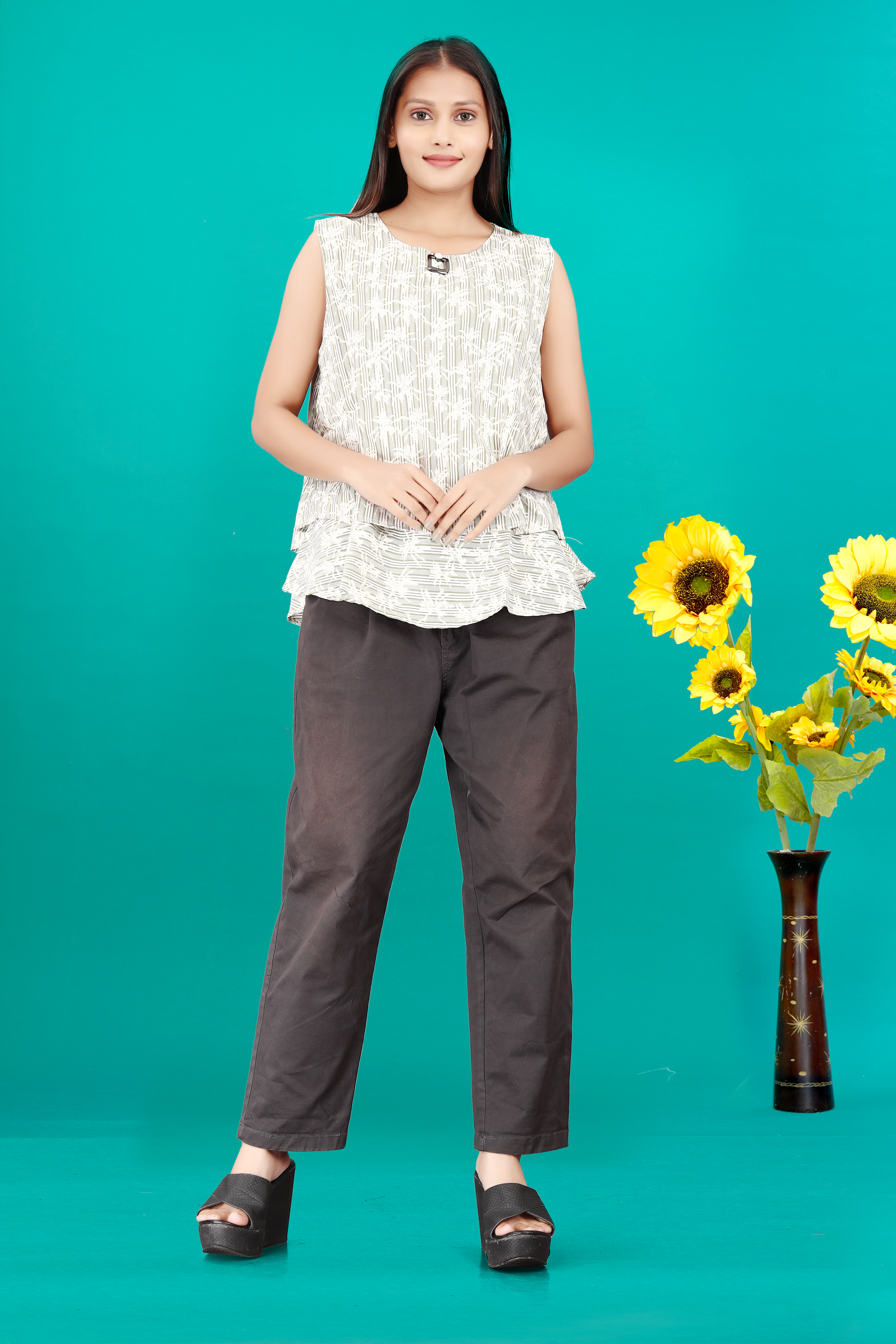 Women’s Sleeveless White Layered Top with Subtle Print | Casual Summer Blouse